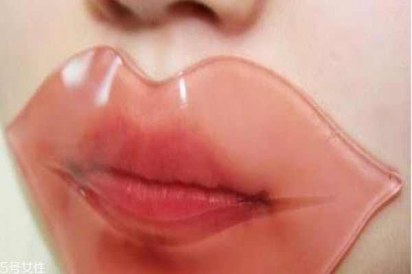 预防嘴巴起皮的小妙招(嘴上起皮怎么办小妙招) 预防嘴巴起皮的小妙招(嘴上起皮怎么办小妙招)