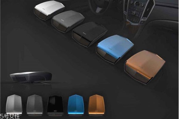 汽车空气净化器怎么连接手机(车载空气净化器怎么开启)