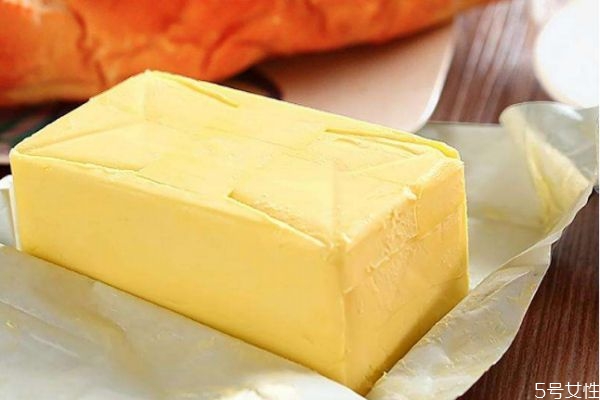 吃黄油有什么好处呢(黄油吃了有什么好处和坏处) 吃黄油有什么好处呢(黄油吃了有什么好处和坏处)