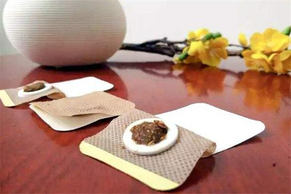 三伏贴烫伤会留疤吗(三伏贴烫伤会留疤吗)