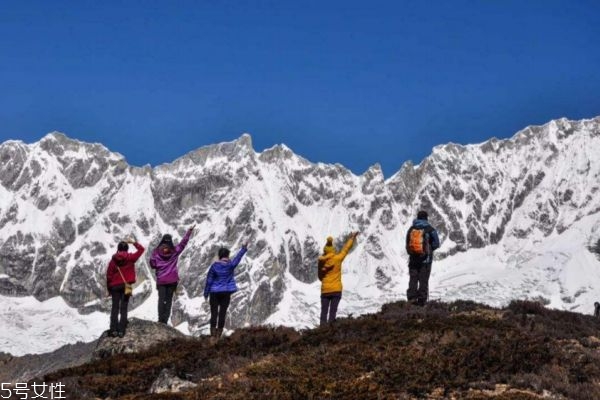 爬山减肥多久见效(爬山减肥多久见效)