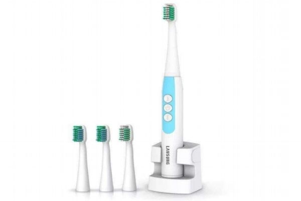 哪些小孩不能使用电动牙刷(儿童可以使用电动牙刷吗)