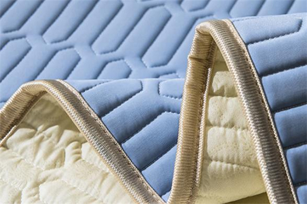 乳胶凉席手洗怎么洗(乳胶凉席怎么清洗)