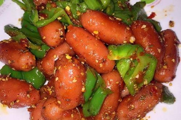 吃火腿肠要注意什么(吃火腿肠不能吃什么)