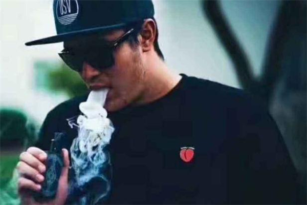 电子烟肺吸是什么意思(电子烟肺吸是什么意思)