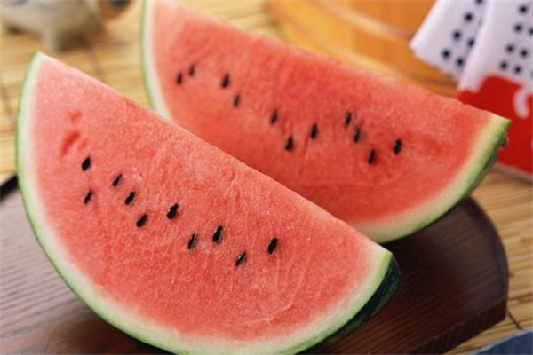 娇韵诗面霜分不同肤质版本(娇韵诗面霜成分表)