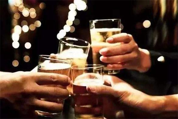 喝酒有哪些危害(喝酒有哪些危害?)