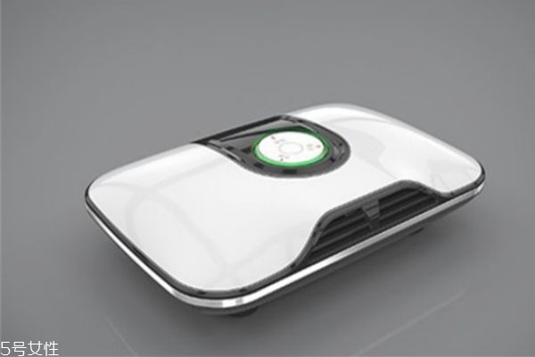 空气净化器显示红色的解决方法(空气净化器一直显示红色什么问题)