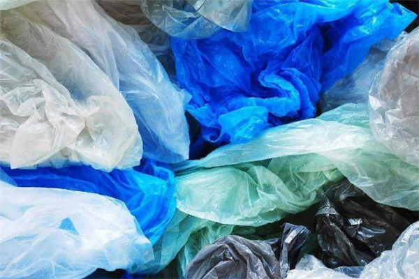 塑料袋对环境的危害(塑料袋对环境的危害有哪些) 塑料袋对环境的危害(塑料袋对环境的危害有哪些)