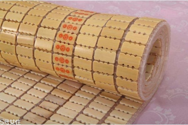 凉席清洗使用有讲究(清洗凉席的最佳方法)