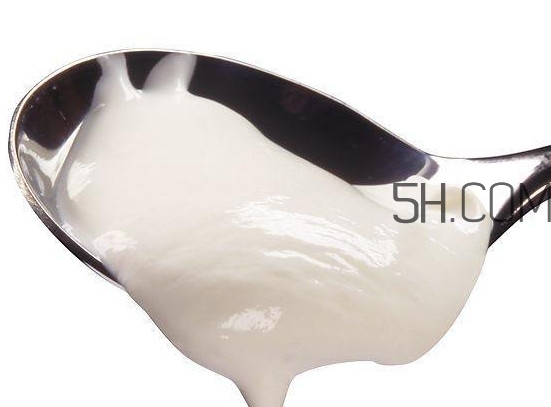 哪种淡奶油好吃,打发奶油的制作方法 哪种淡奶油好吃,打发奶油的制作方法