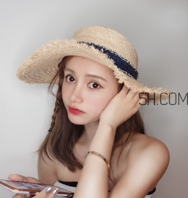 耳朵发炎能抽烟吗,中耳炎抽烟有影响吗