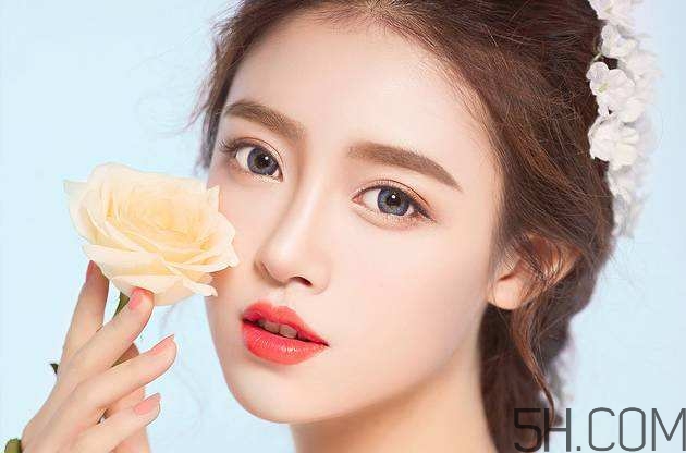 月经期喝蜂蜜水的注意事项(经期可以喝蜂蜜水的注意事项) 月经期喝蜂蜜水的注意事项(经期可以喝蜂蜜水的注意事项)