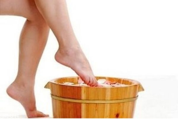 使用注意事项(砂轮机使用注意事项)