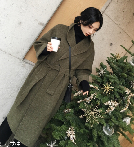 大衣怎么挑,在选择大衣时应该选择什么