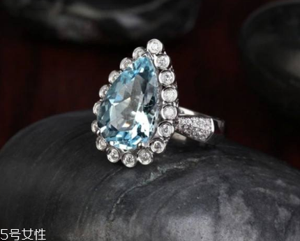 海蓝宝的寓意和象征,海蓝宝的寓意功效和作用