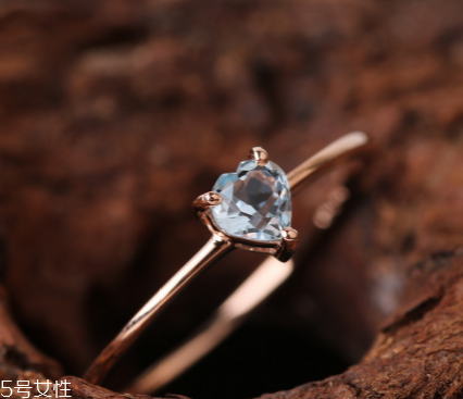 海蓝宝石是什么晶系,海蓝宝是什么宝石