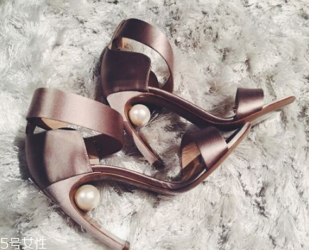 nicholas kirkwood中国官网,nicholas kirkwood官网