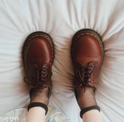 疯马牛皮是什么,疯马皮是牛皮吗 疯马牛皮是什么,疯马皮是牛皮吗