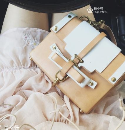 NIELS PEERAER NIELS PEERAER