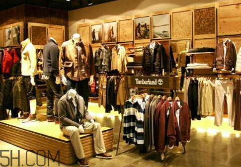 添柏岚和耐克哪个档次高,爱步和添柏岚哪个鞋好