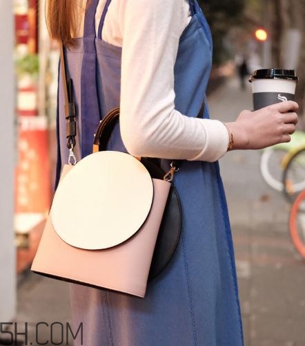 inc包包是什么牌子