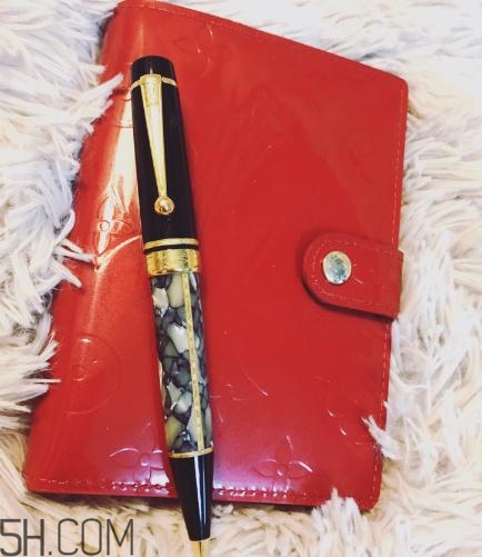 万宝龙是奢侈品牌吗,万宝龙是奢侈品吗