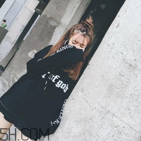 黑色衣服能用漂白剂吗?,黑白色的衣服可以用漂白剂吗