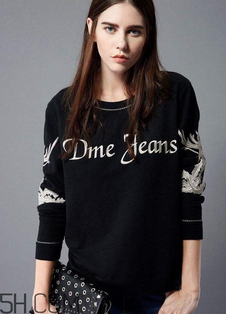 黑色衣服发白了怎么恢复原色,纯棉黑色衣服发白了如何复原