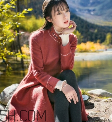 12度穿呢子大衣吗,12度穿棉袄还是大衣