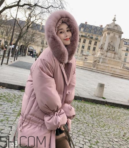 长款羽绒服多少克才保暖,羽绒服充多少克羽绒才是好的