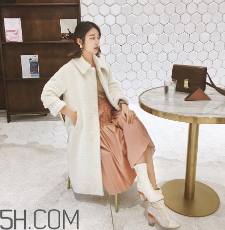 羊驼毛大衣可以水洗吗?,羊驼毛大衣水洗会怎样