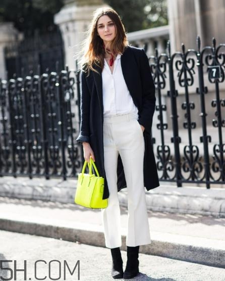 冬天可以穿喇叭裤吗,冬天适合穿喇叭裤吗