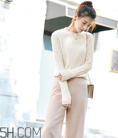 羊绒衫起球怎么样处理,羊绒毛衣起球处理的小妙招