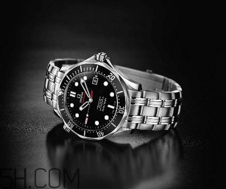 防水手表洗澡时能戴吗,防水手表可以洗热水澡吗 防水手表洗澡时能戴吗,防水手表可以洗热水澡吗