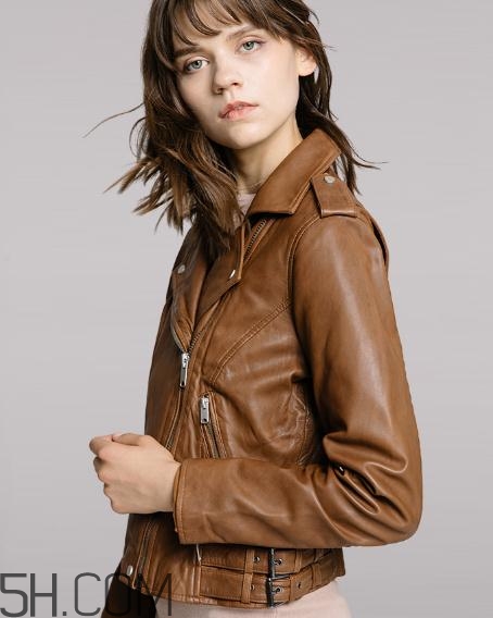 皮衣可以脱水吗,皮衣可以用洗衣机脱水吗 皮衣可以脱水吗,皮衣可以用洗衣机脱水吗