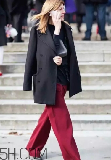 勃艮第酒红色搭配什么颜色,勃艮第红适合什么肤色