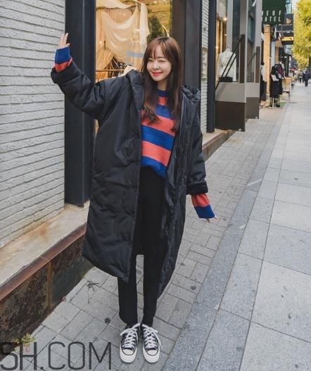 黑色羽绒服适合什么人穿,黑色羽绒服适合什么人群 黑色羽绒服适合什么人穿,黑色羽绒服适合什么人群