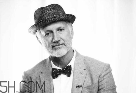 aj品牌介绍,aj品牌介绍英语ppt