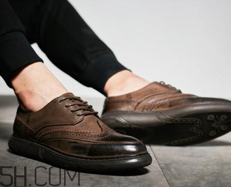 牛皮鞋会越穿越大吗,牛皮鞋会不会越穿越大