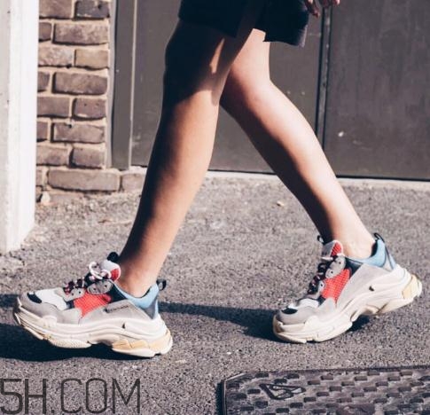 巴黎世家品牌介绍,巴黎世家品牌介绍故事