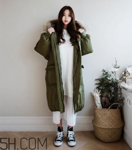 绿色羽绒服适合什么人穿,绿色羽绒服适合什么肤色