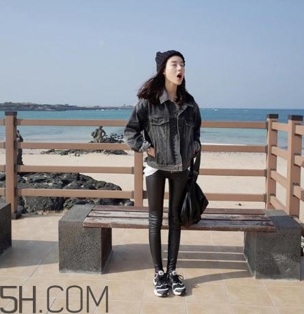 牛仔外套怎么洗不掉色不缩水,牛仔外套怎么洗不掉色最有效的方法 牛仔外套怎么洗不掉色不缩水,牛仔外套怎么洗不掉色最有效的方法