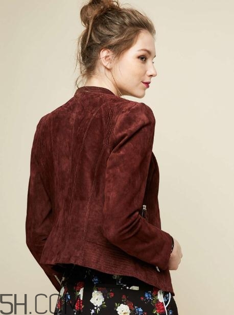 翻毛皮衣可以水洗吗,翻毛皮衣服可以水洗吗