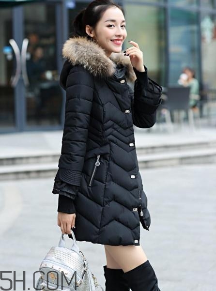 羽绒服为什么会跑毛出来怎么办,羽绒服为什么会跑毛出来