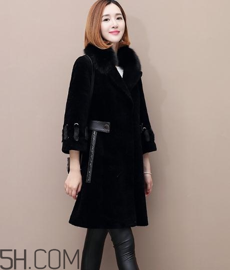 貂皮和水貂有什么区别,天鹅绒貂皮和水貂有什么区别