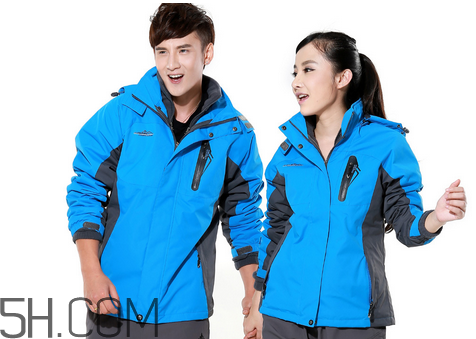 冲锋衣哪个品牌质量好性价比高,哪款冲锋衣性价比高