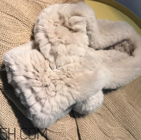 獭兔毛皮草掉毛怎么处理,獭兔皮掉毛严重怎么处理