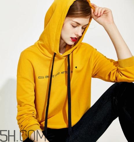 红袖的衣服什么档次,红袖女装品牌什么档次