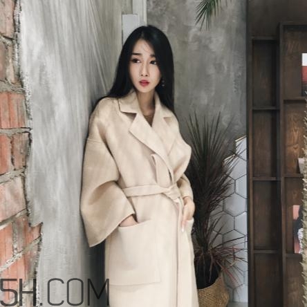 干洗店把羊绒大衣洗坏了怎么办,羊绒大衣洗坏了怎么办 五种情况正确处理